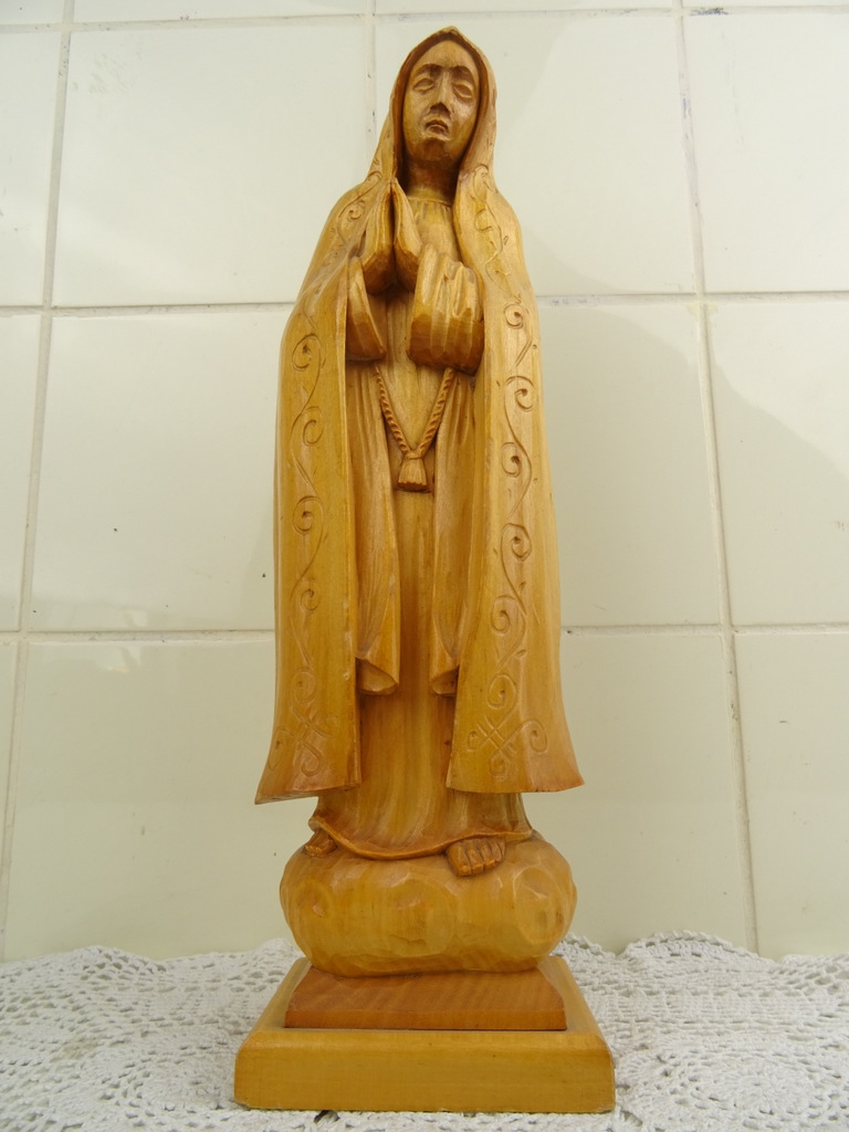 bossen Delegatie Goot Antiek houten Mariabeeld met serene expressie - Curiosa en Kunst.nl