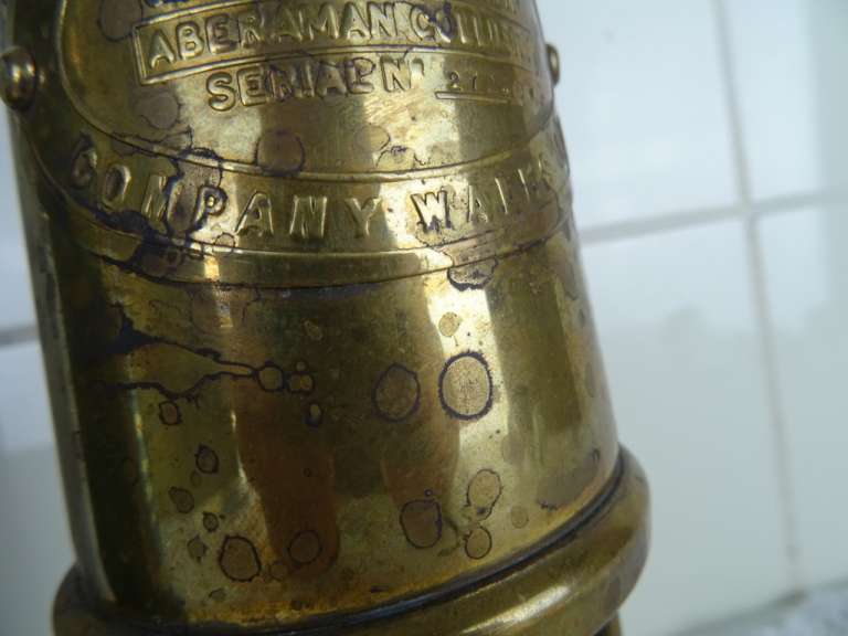 Vintage mijnlamp uit Wales