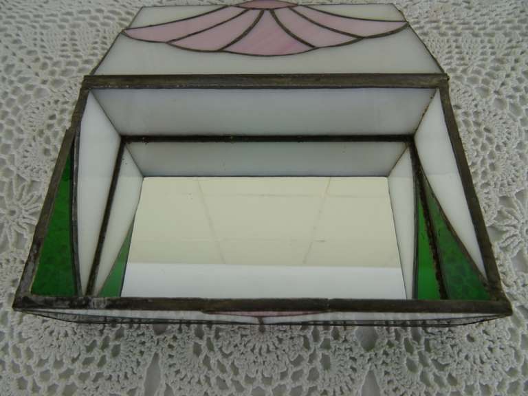 Glas in lood kistje Tiffany stijl