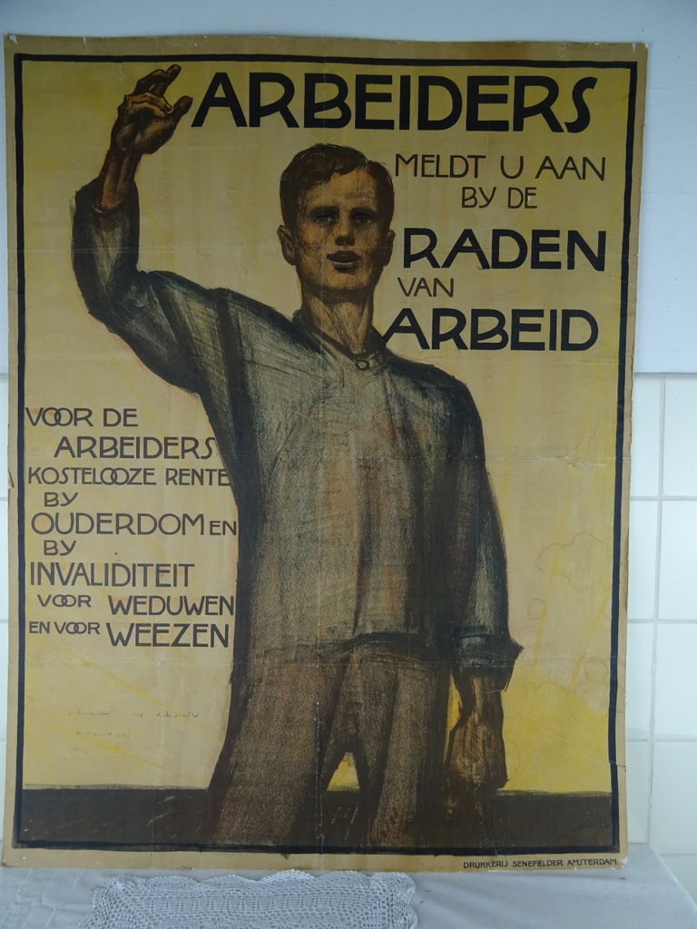 revolutie Port barrière Antieke poster Arbeiders meldt u aan door Willy Sluiter - Curiosa en  Kunst.nl
