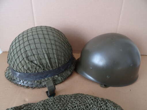 Vintage legerhelm Koninklijke Landmacht