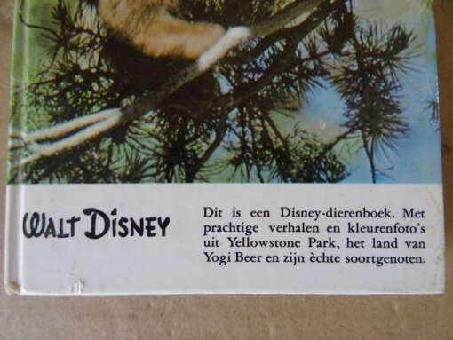 W. Stuyvenberg In het land der beren Walt Disney