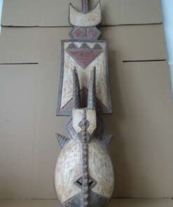 Houten Igbo masker Nigeria 102cm