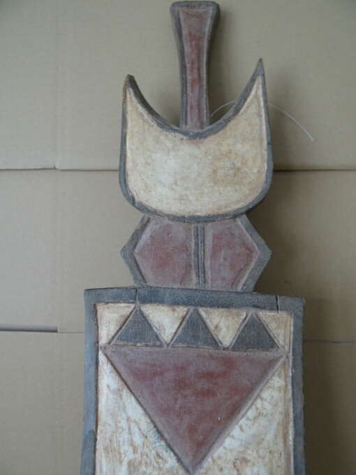 Houten Igbo masker Nigeria 102cm