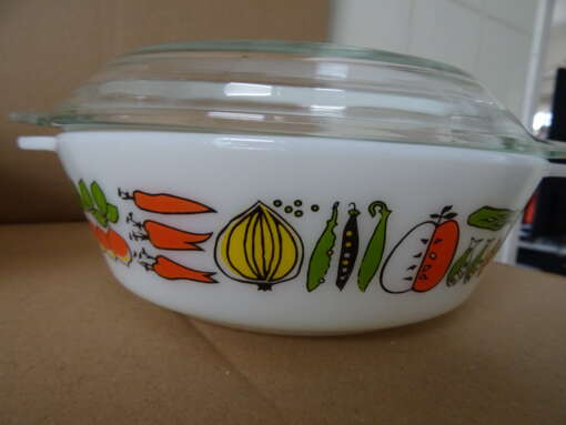 Vintage terrine set van opaline glas