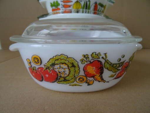 Vintage terrine set van opaline glas