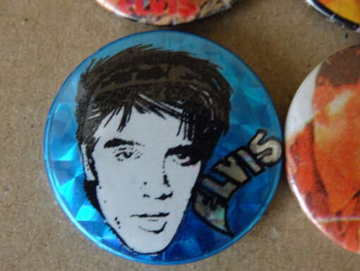 Collectie van 4 vintage Elvis Presley buttons