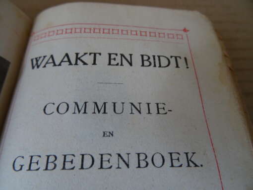 C. Coopman S.J. Waakt en bidt! Communie- en gebedenboek